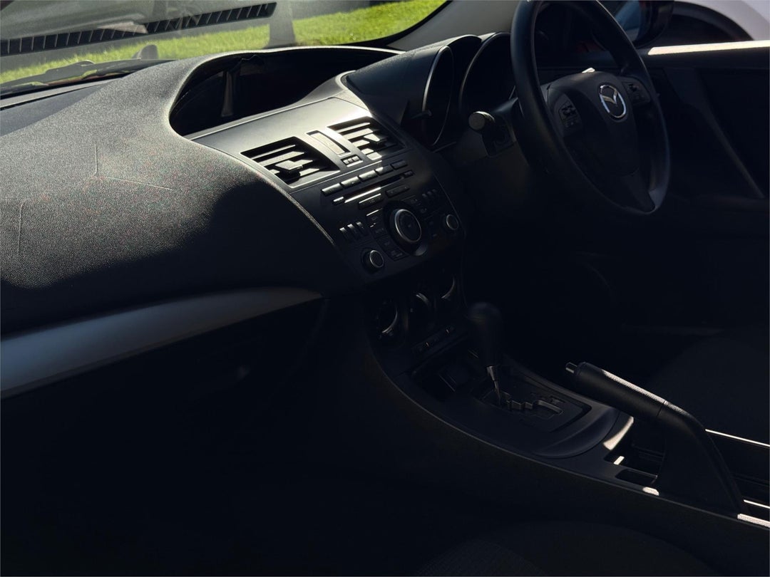 2013 Mazda Mazda3 Neo, Automatic, 35113 km, Photo 16