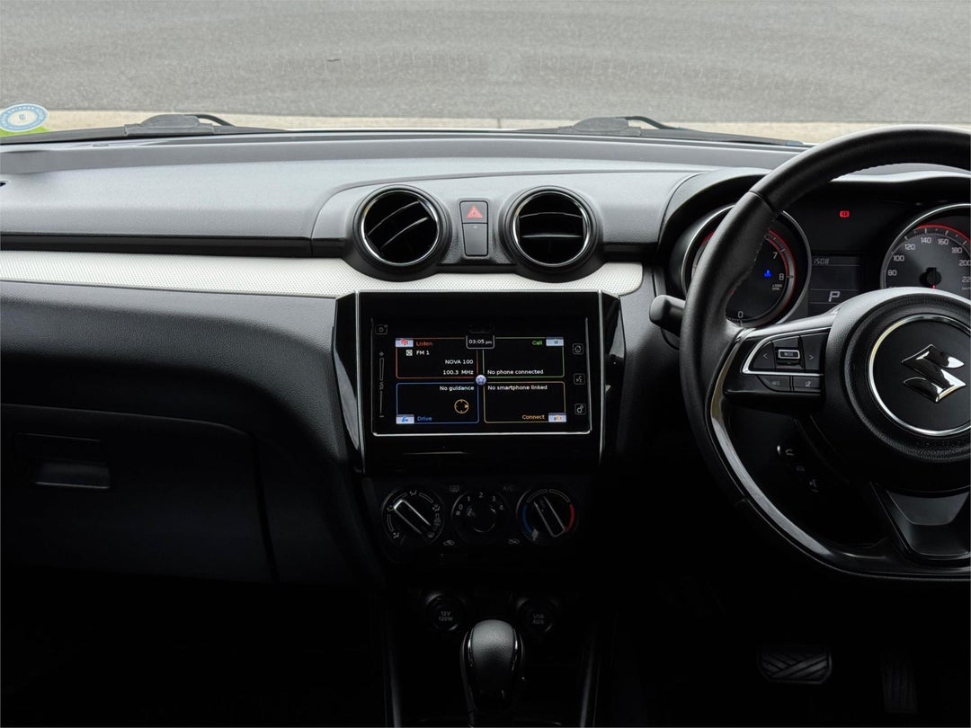 2017 Suzuki Swift Gl Navigator, Automatic, 120117 km, Photo 9