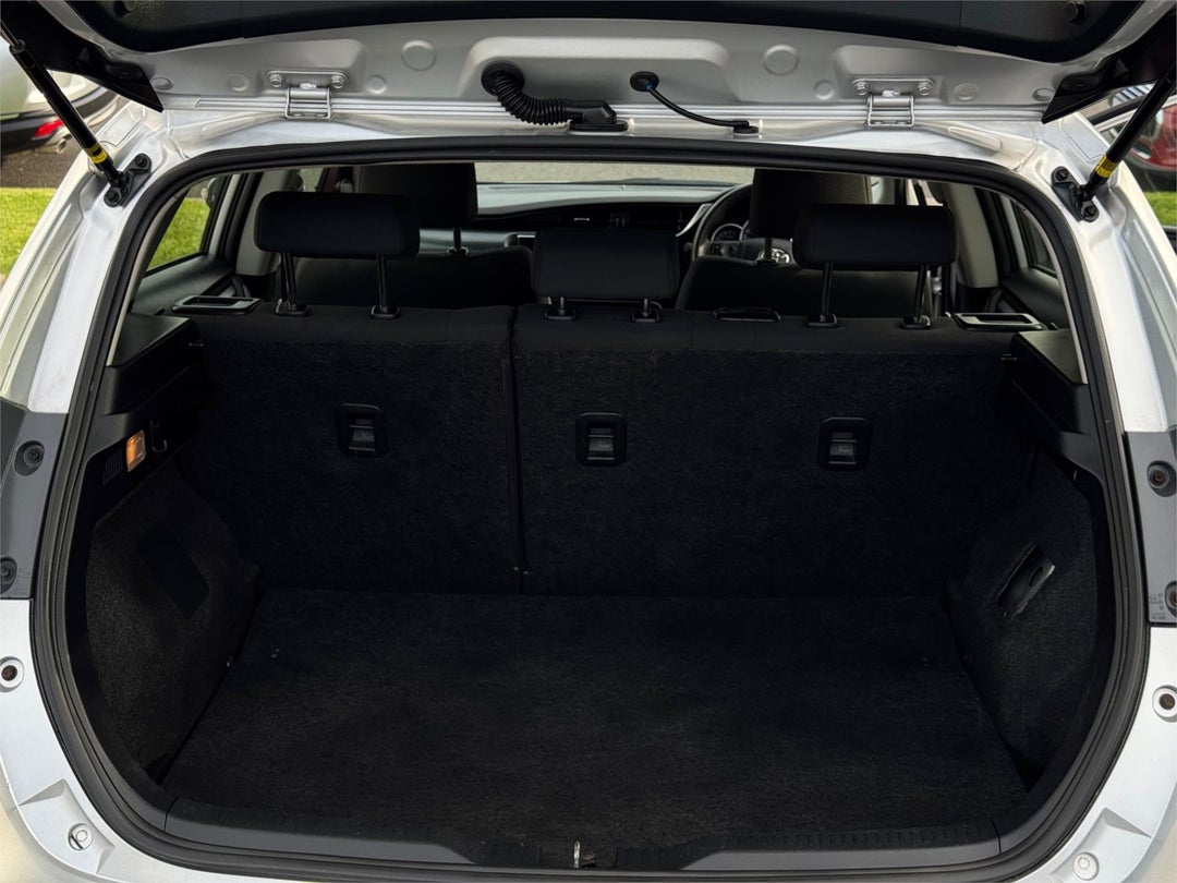 2015 Toyota Corolla Ascent, Automatic, 109411 km, Photo 9