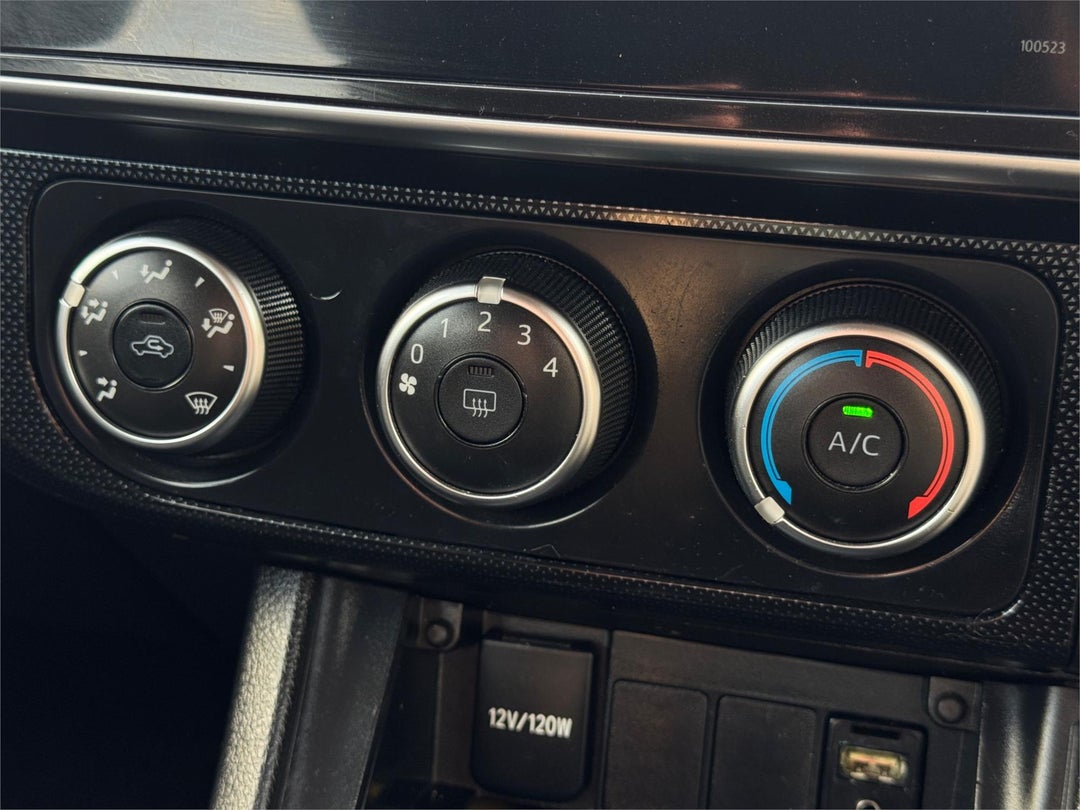 2015 Toyota Corolla Ascent, Automatic, 109411 km, Photo 27