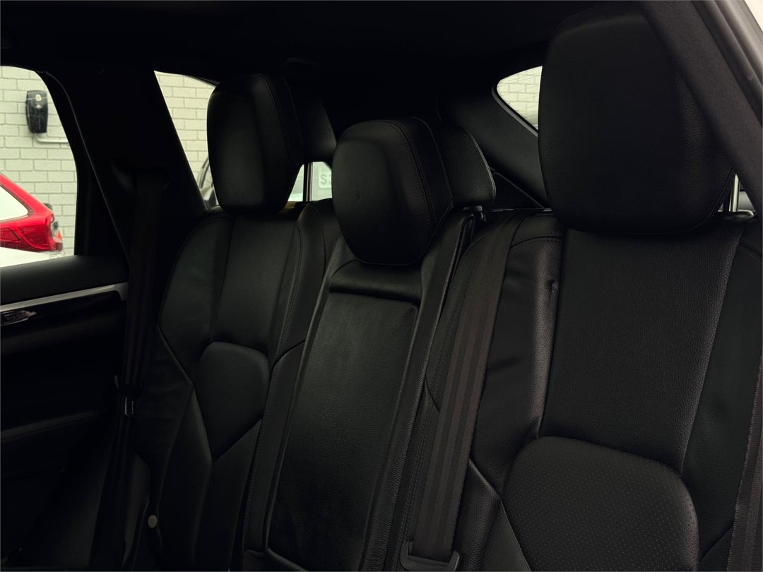 2014 Porsche Cayenne Diesel, Automatic, 154725 km, Photo 17