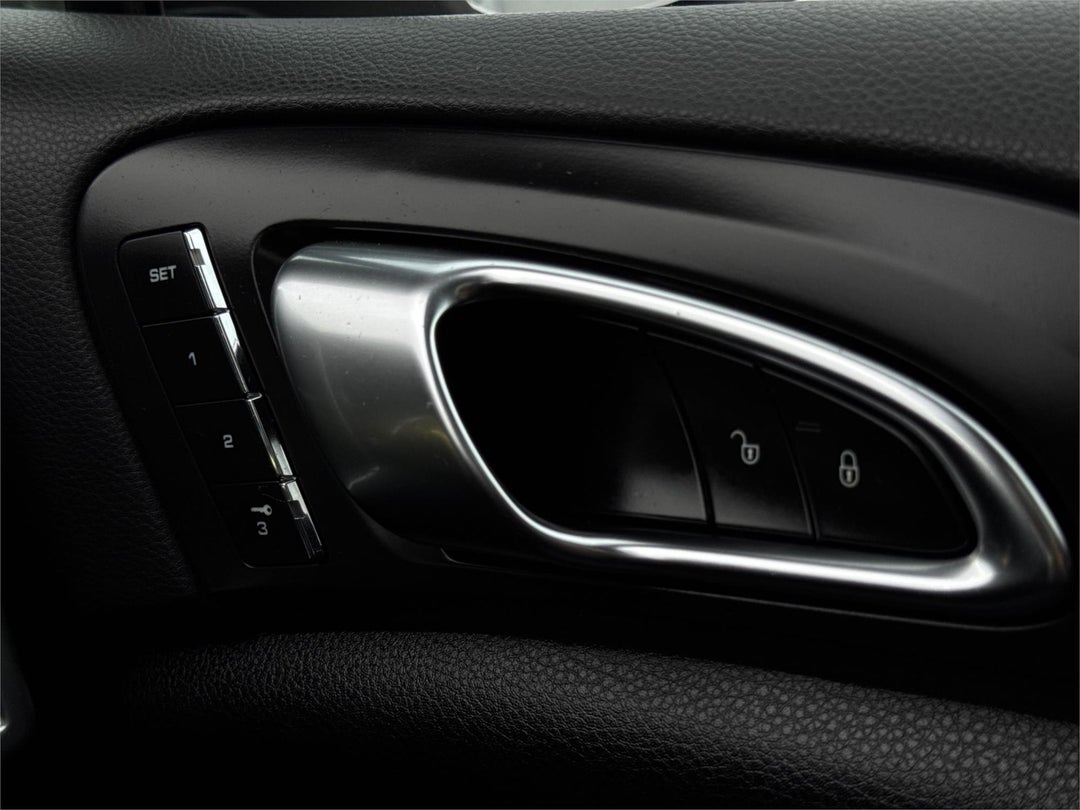 2014 Porsche Cayenne Diesel, Automatic, 154725 km, Photo 33