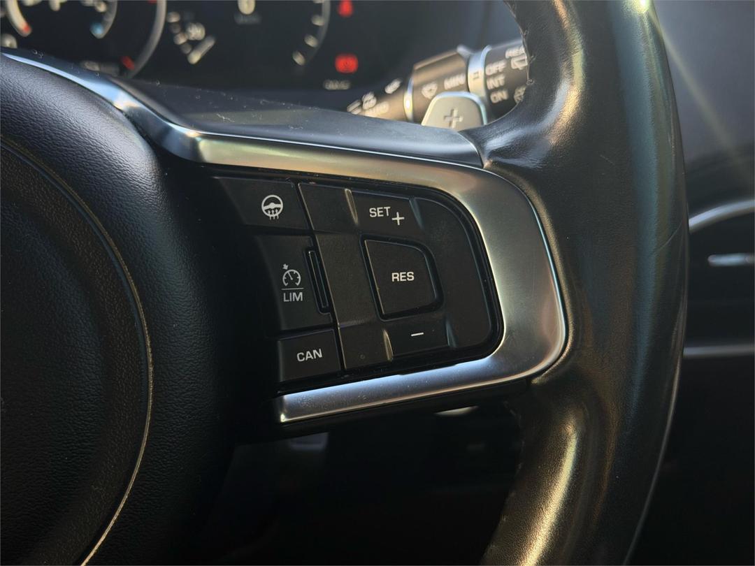 2016 Jaguar F-PACE 30d First Edition, Automatic, 177461 km, Photo 22