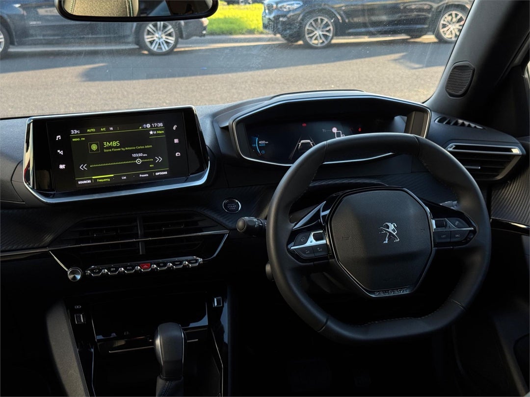 2023 Peugeot 2008 2008, Automatic, 35674 km, Photo 38