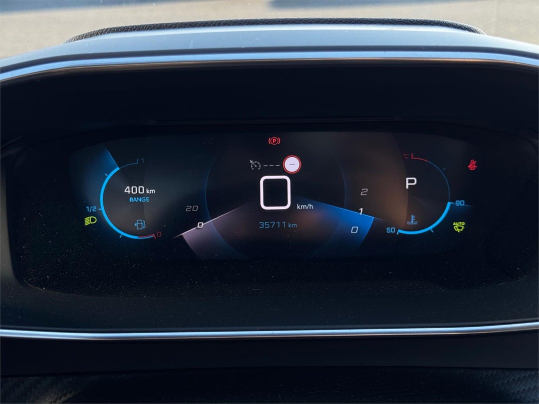 2023 Peugeot 2008 2008, Automatic, 35674 km, Photo 18