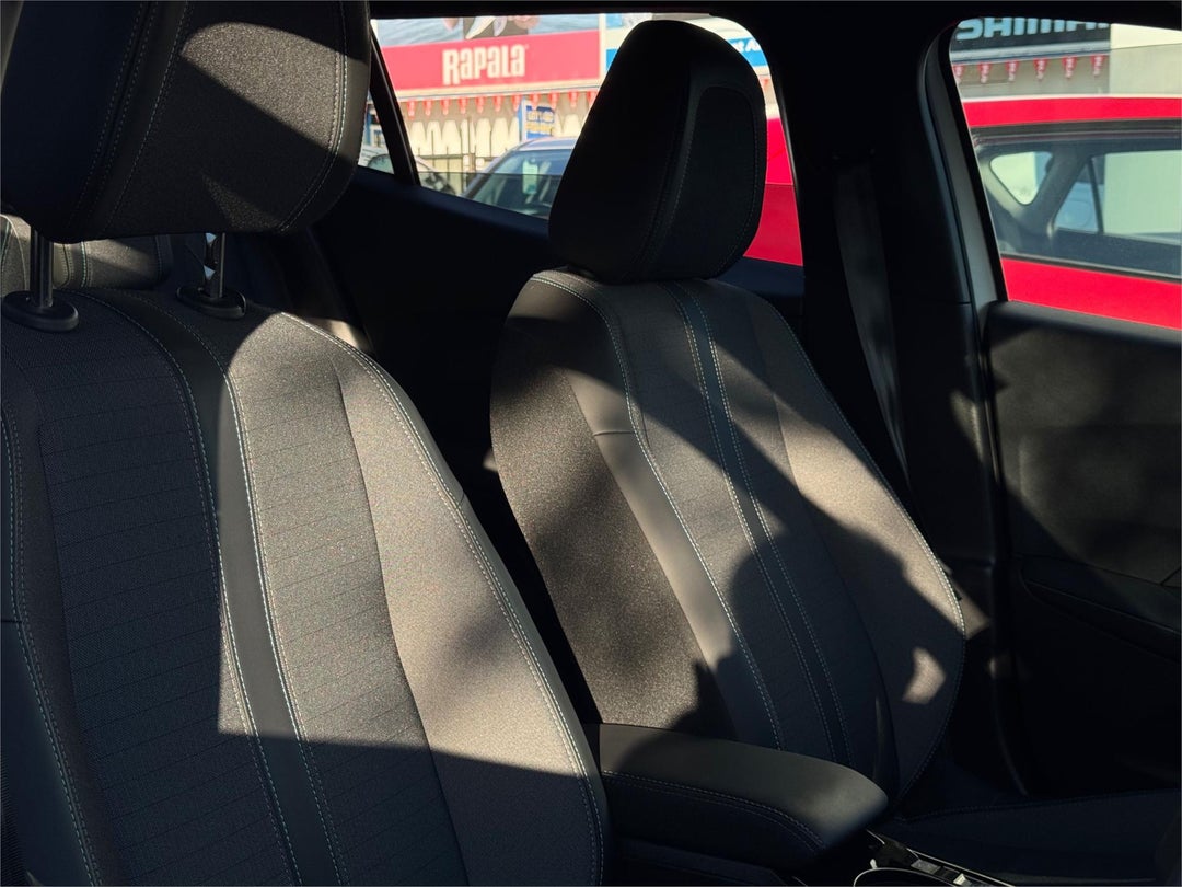 2023 Peugeot 2008 2008, Automatic, 35674 km, Photo 11