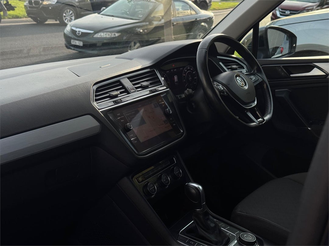 2018 Volkswagen Tiguan 110tdi Comfortline, Automatic, 115089 km, Photo 24