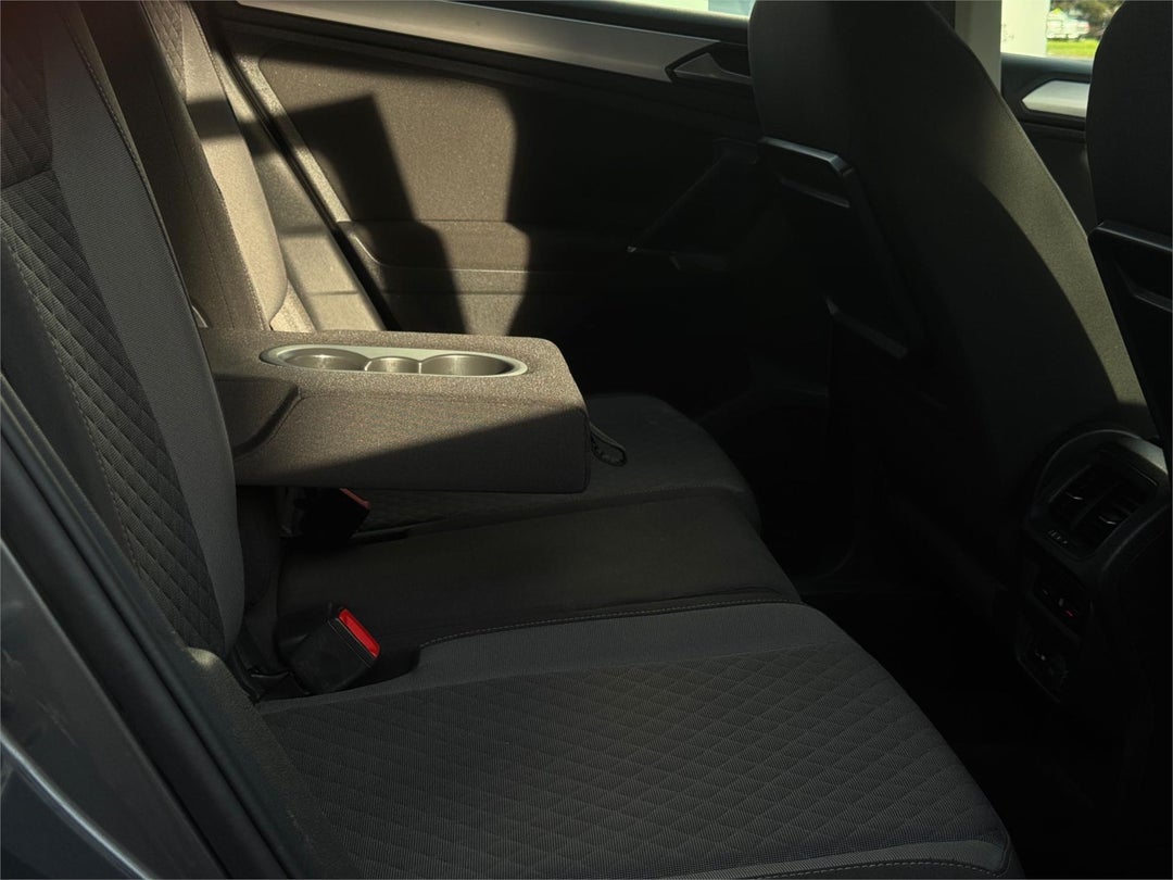 2018 Volkswagen Tiguan 110tdi Comfortline, Automatic, 115089 km, Photo 12