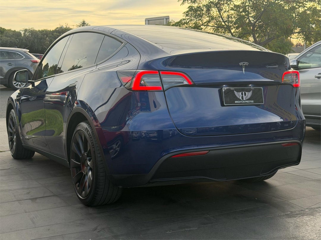 2023 Tesla Model Y Model Y, Automatic, 25721 km, Photo 4