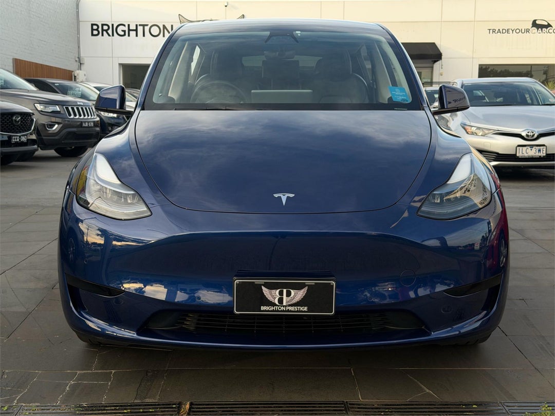2023 Tesla Model Y Model Y, Automatic, 25721 km, Photo 2
