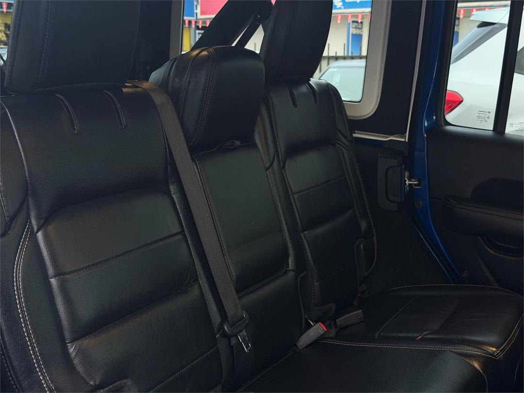 2019 Jeep Wrangler Unlimited Unlimited Overland, Automatic, 87666 km, Photo 17