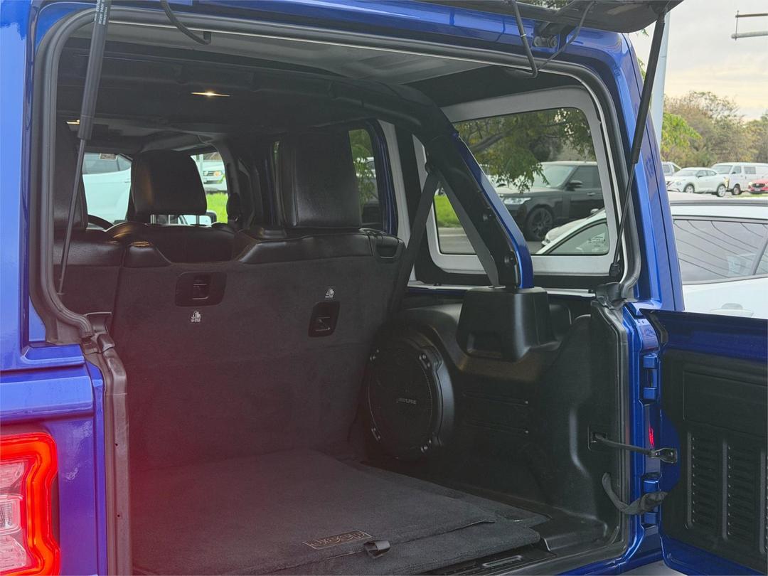 2019 Jeep Wrangler Unlimited Unlimited Overland, Automatic, 87666 km, Photo 10