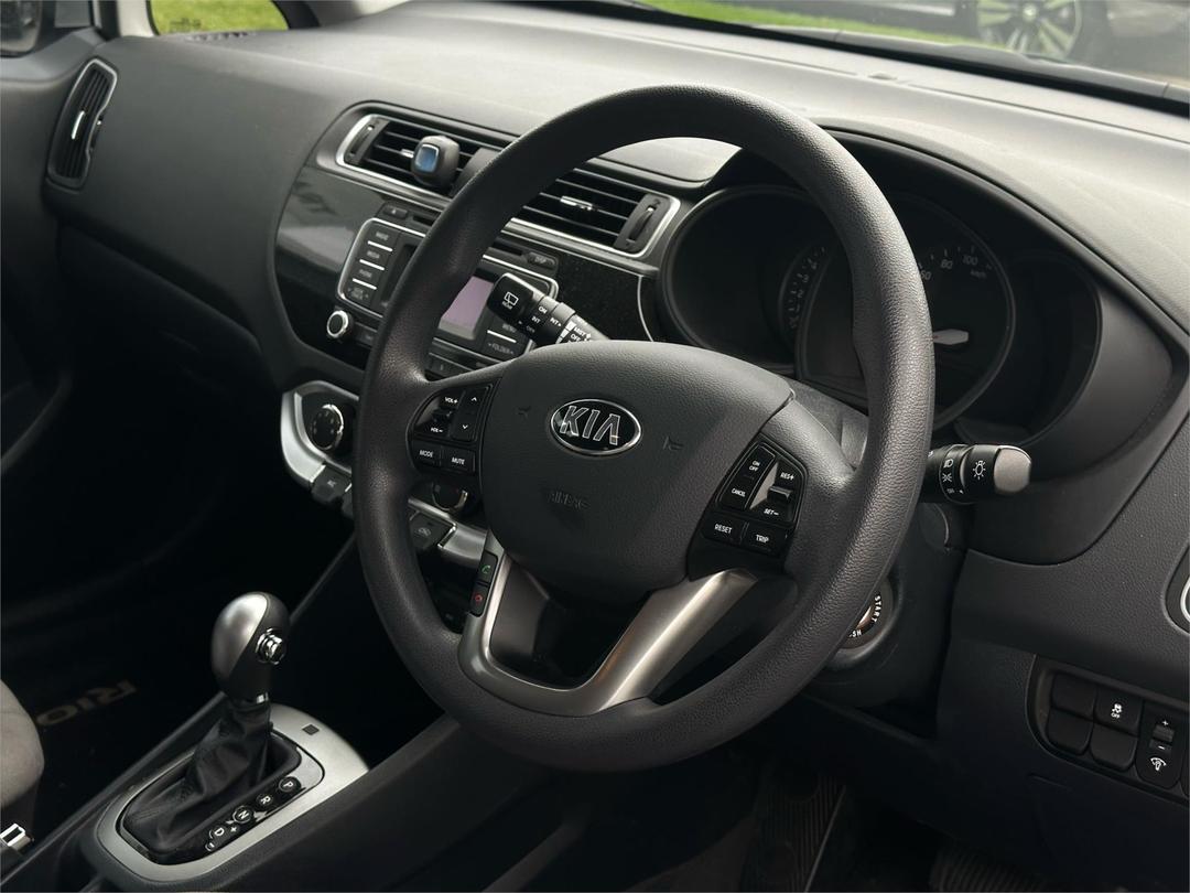 2016 Kia Rio S, Automatic, 53270 km, Photo 10