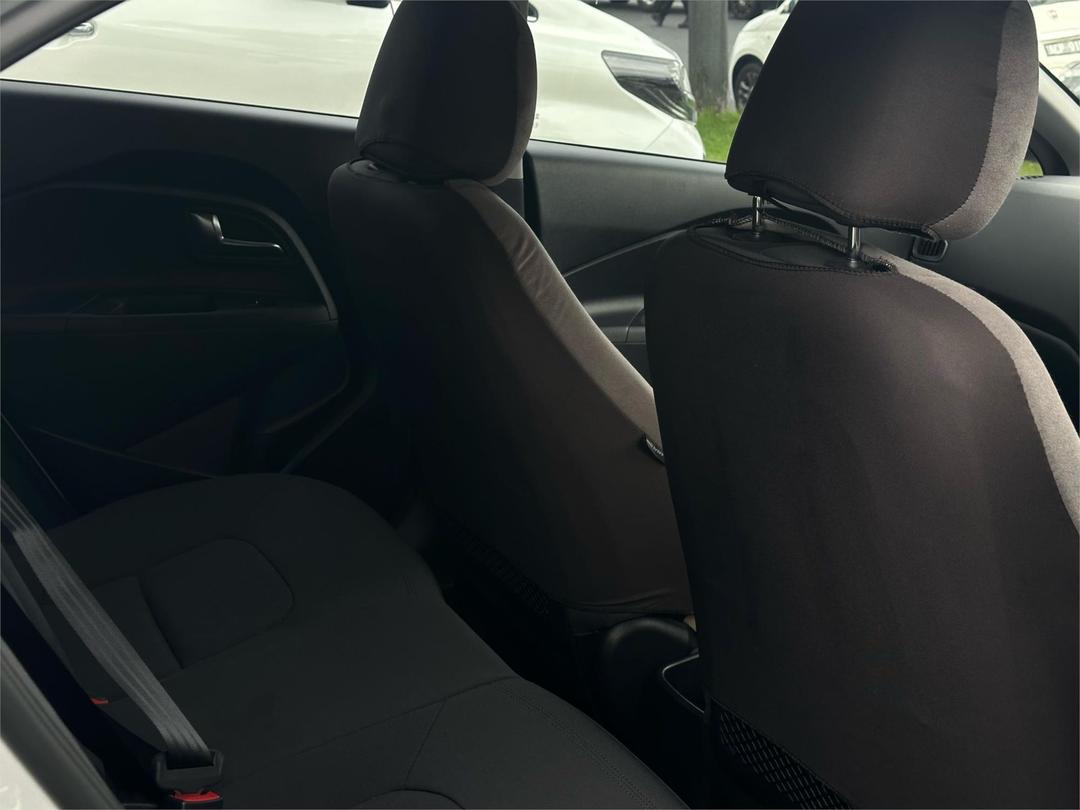 2016 Kia Rio S, Automatic, 53270 km, Photo 25