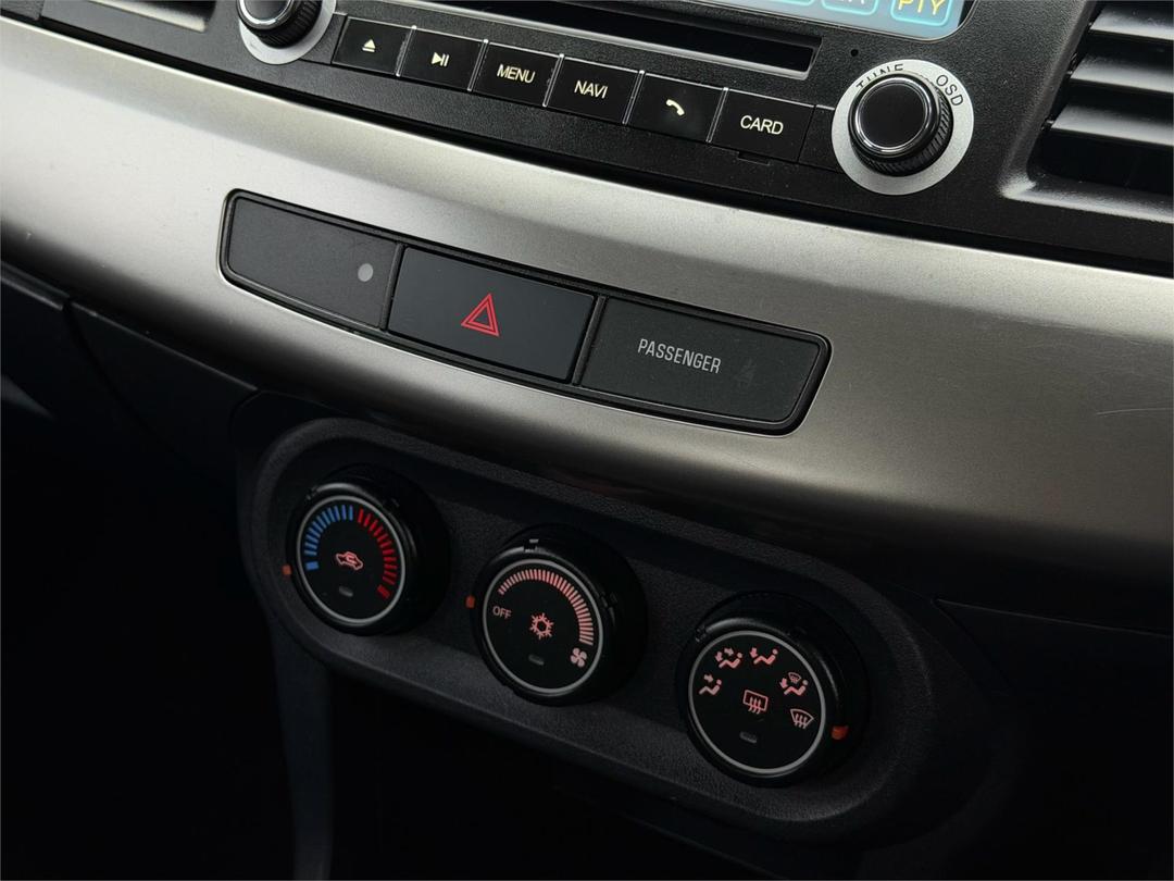 2013 Mitsubishi Lancer Es, Manual, 149236 km, Photo 23
