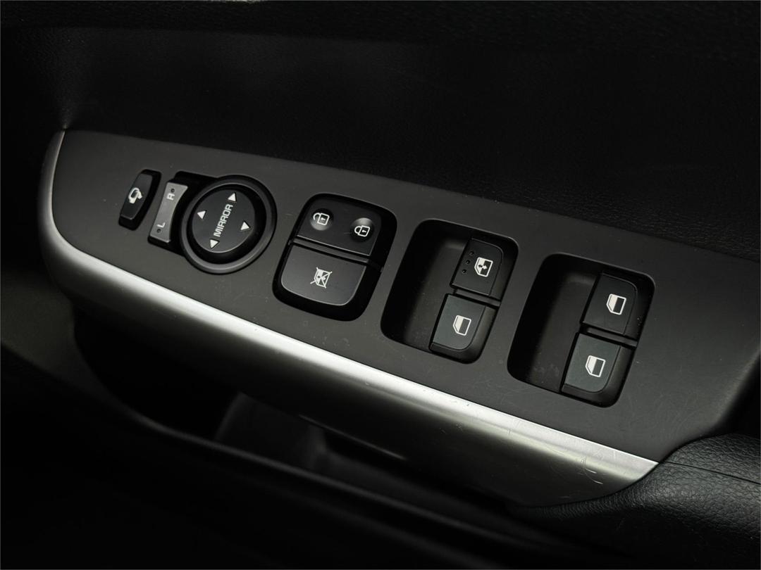 2025 Kia Picanto Sport, Automatic, 3041 km, Photo 31