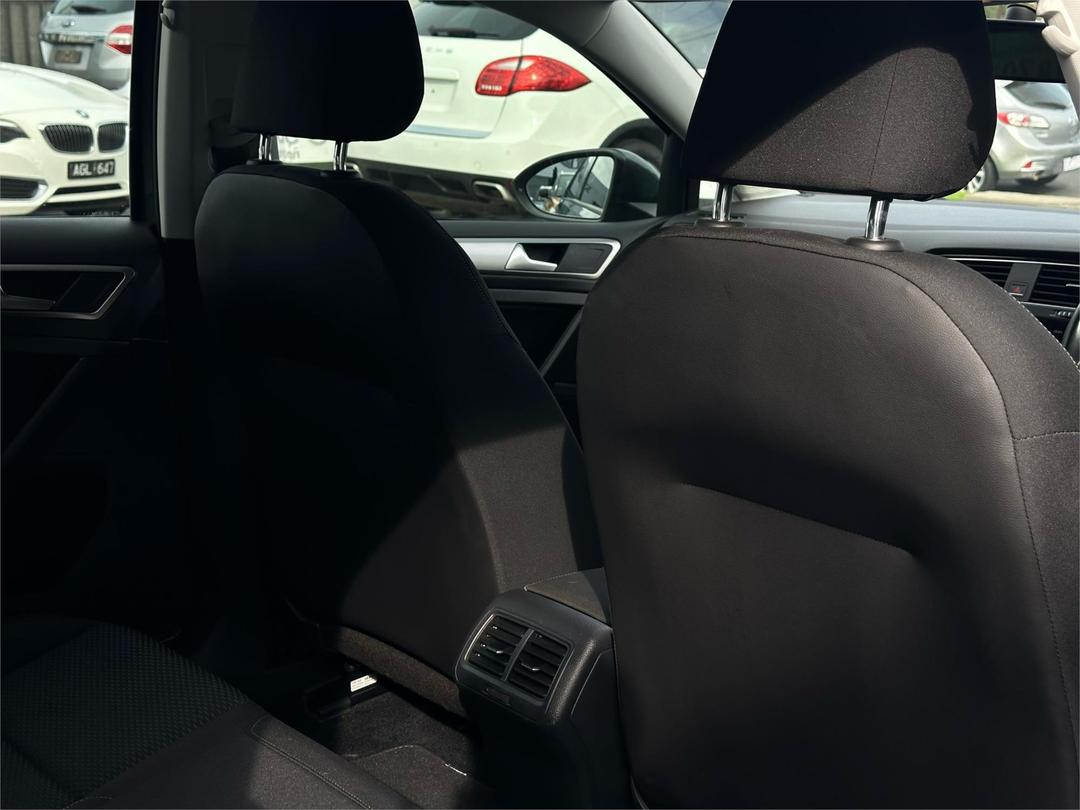 2018 Volkswagen Golf 110tsi, Automatic, 54063 km, Photo 25