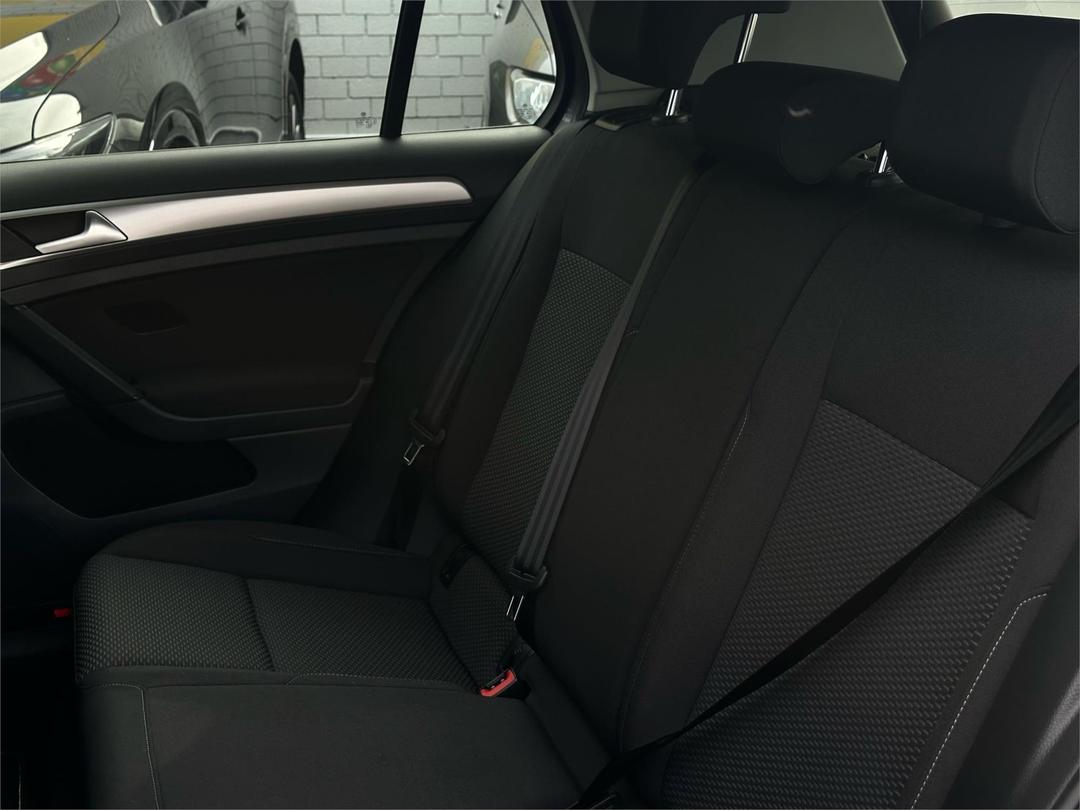 2018 Volkswagen Golf 110tsi, Automatic, 54063 km, Photo 29