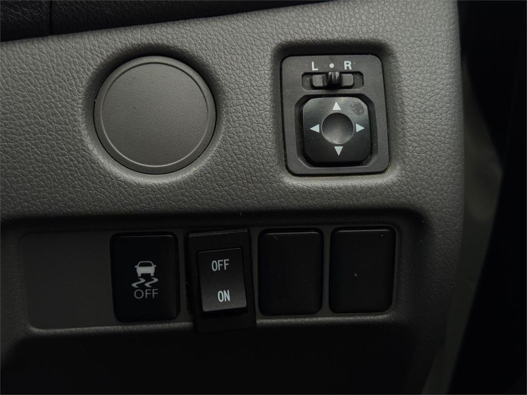 2017 Mitsubishi Triton Glx, Automatic, 175169 km, Photo 17