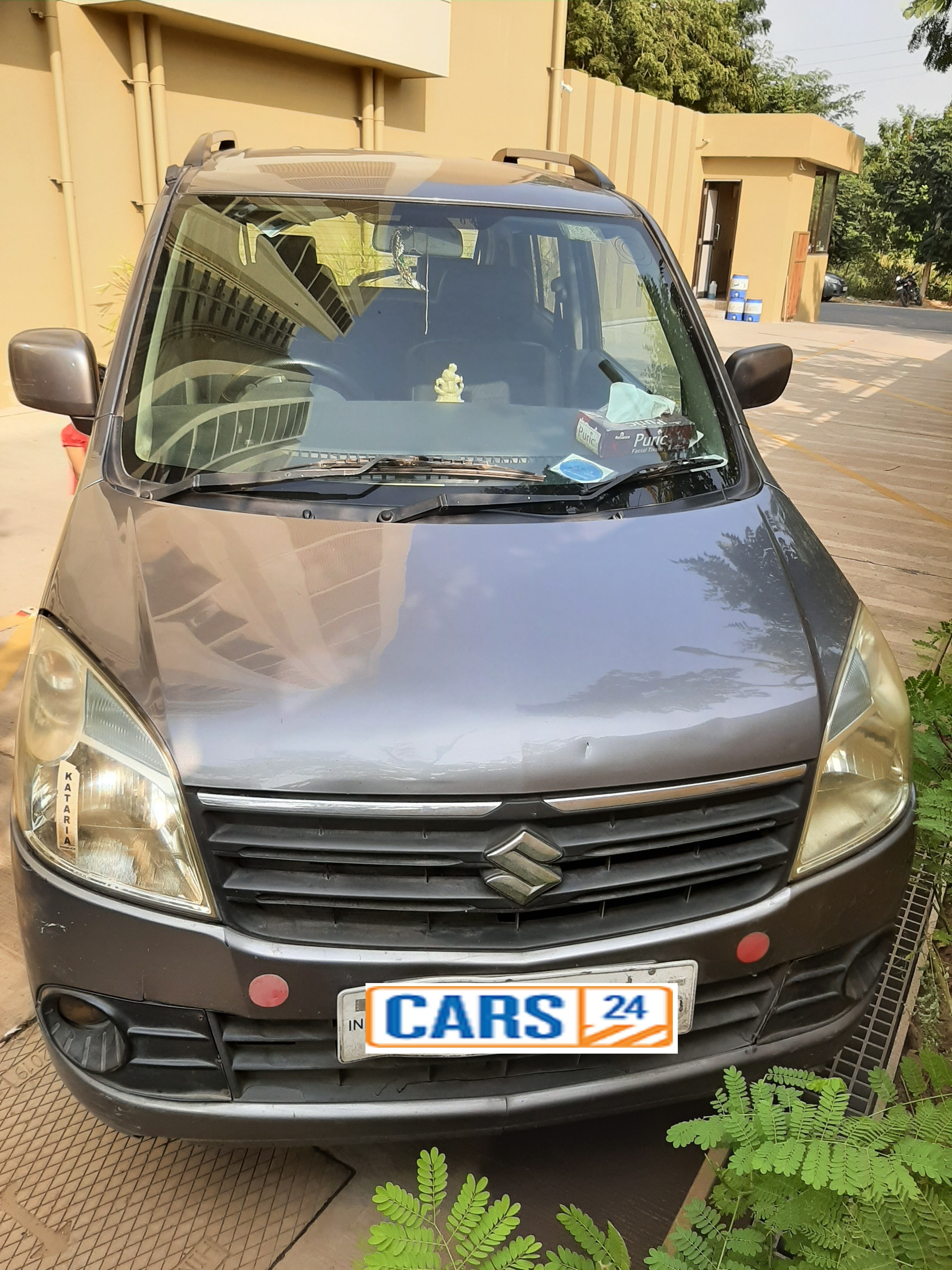 Buy Used 2010 Maruti Wagon R 1.0 VXI MANUAL in Ahmedabad CARS24
