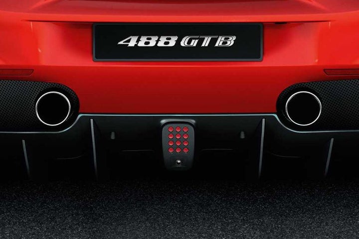 Ferrari 488 - exterior