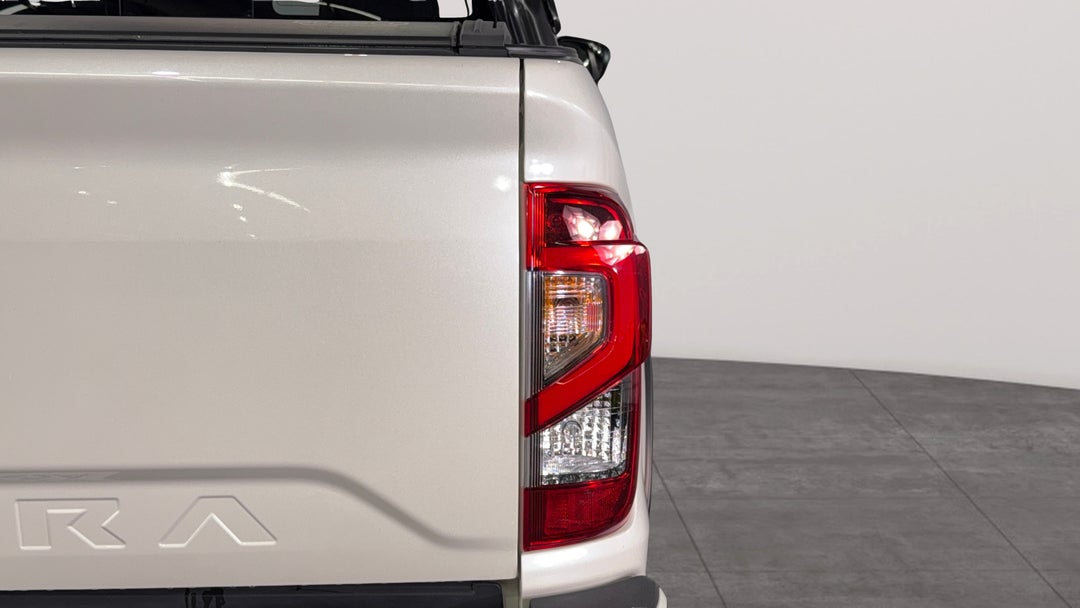 Badge (Boot Right Side)