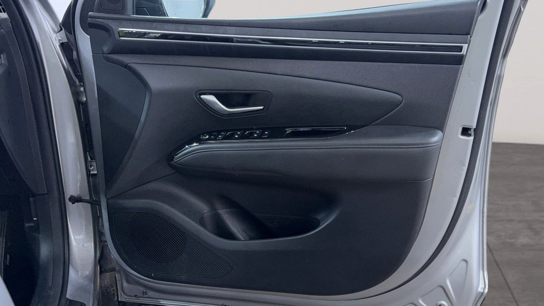 2023 Hyundai Tucson (fwd), Automatic, 50553 km, Speaker View