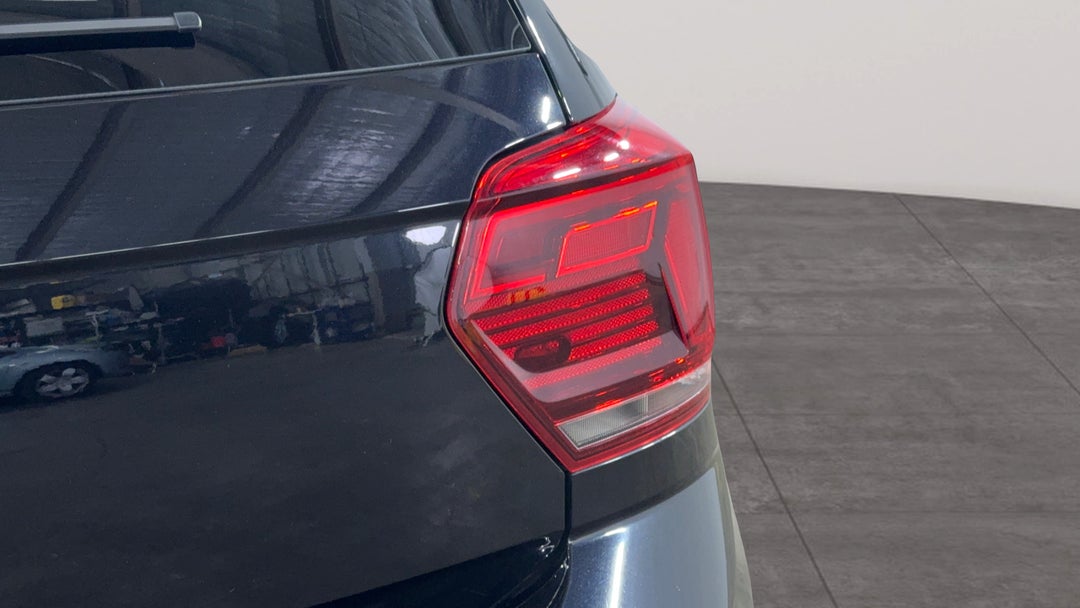 Badge (Boot Right Side)