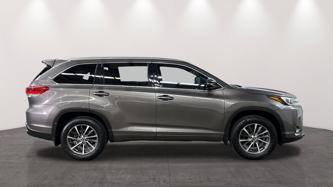 2019 Toyota Kluger Gxl (4x2), Automatic, 96867 km, Right Side View