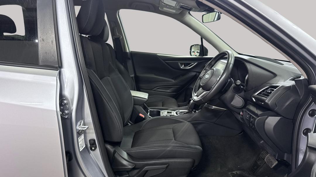 2024 Subaru Forester 2.5i (AWD), Automatic, 53825 km, Right Side Front Door Cabin View