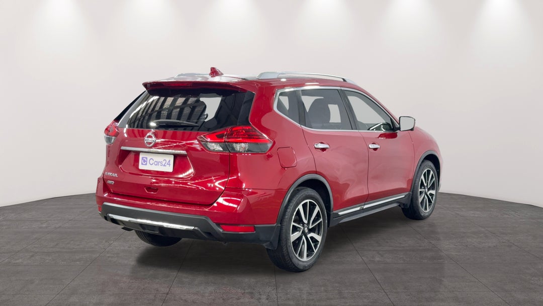 Right Back Diagonal (45- Degree) View