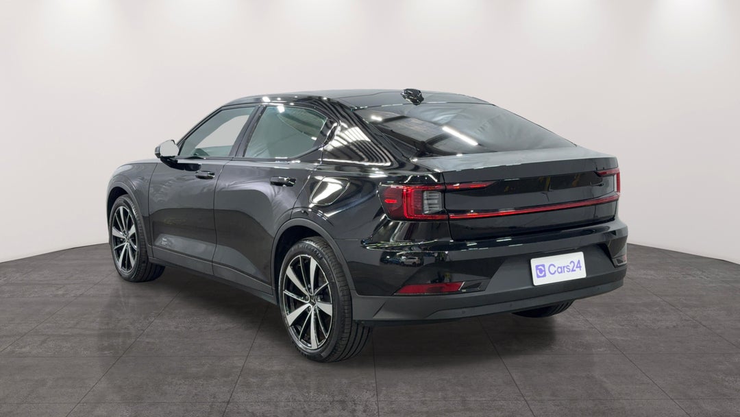 Left Back Diagonal (45- Degree) View