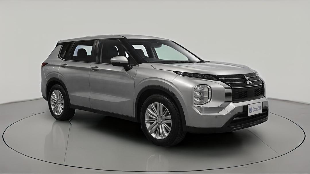 2024 Mitsubishi Outlander Es 5 Seat (2WD), Automatic, 56702 km, Right Front Diagonal (45- Degree) View