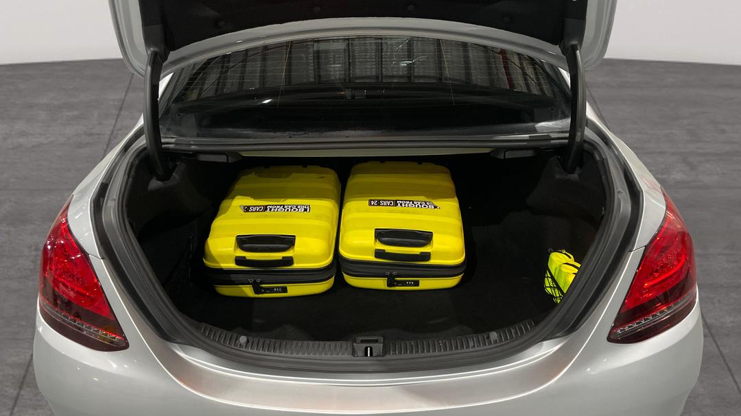 2019 Mercedes-benz C200 Eq (hybrid), Automatic, 70508 km, Boot Inside View with Luggage