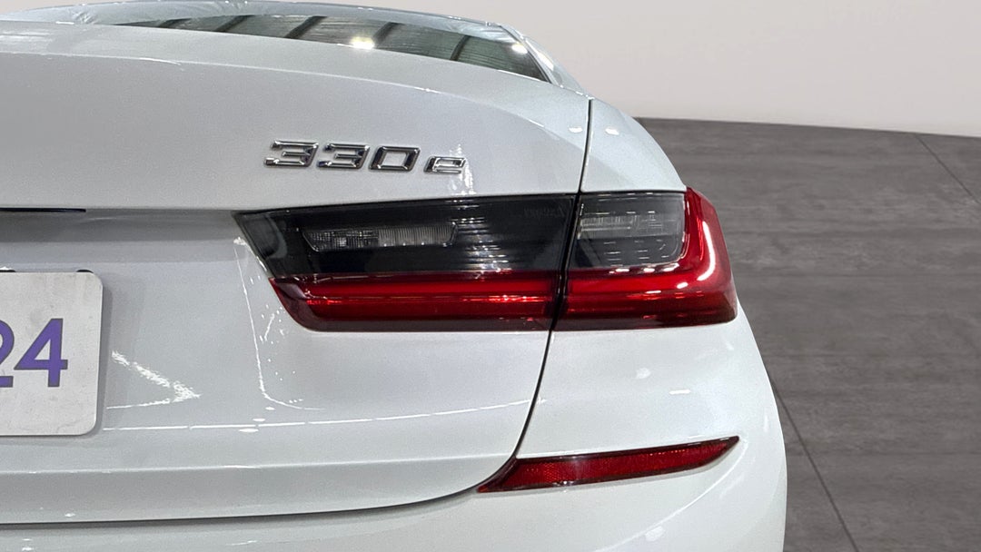 2021 BMW 3 30e M Sport Phev, Automatic, 48061 km, Badge (Boot Right Side)