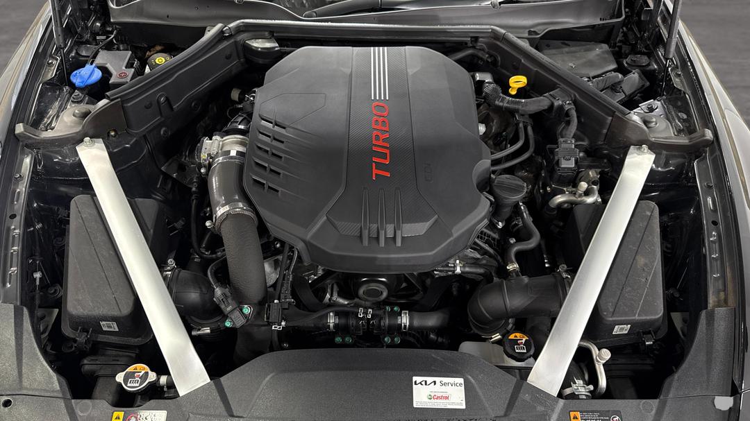 2022 Kia Stinger Gt (red Leather), Automatic, 36687 km, Open Bonnet (Engine)