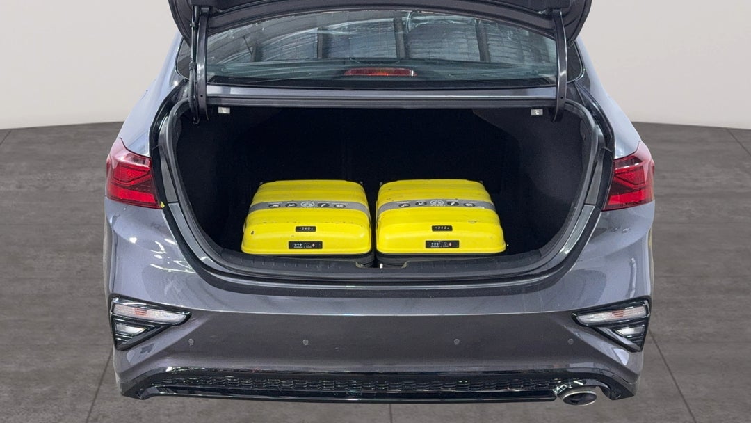 2021 Kia Cerato Sport, Automatic, 34749 km, Boot Inside View with Luggage