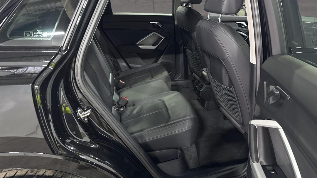 2022 Audi Q3 35 Tfsi, Automatic, 13655 km, Right Side Rear Door Cabin View