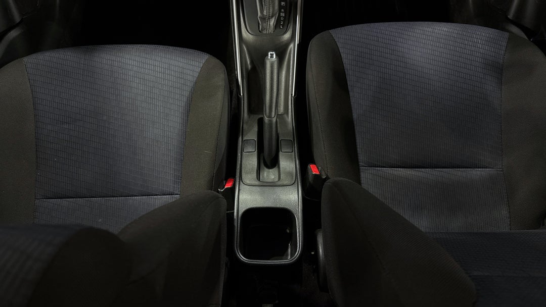 2020 Suzuki Baleno Gl, Automatic, 123097 km, Center Console