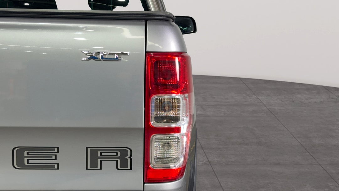 Badge (Boot Right Side)