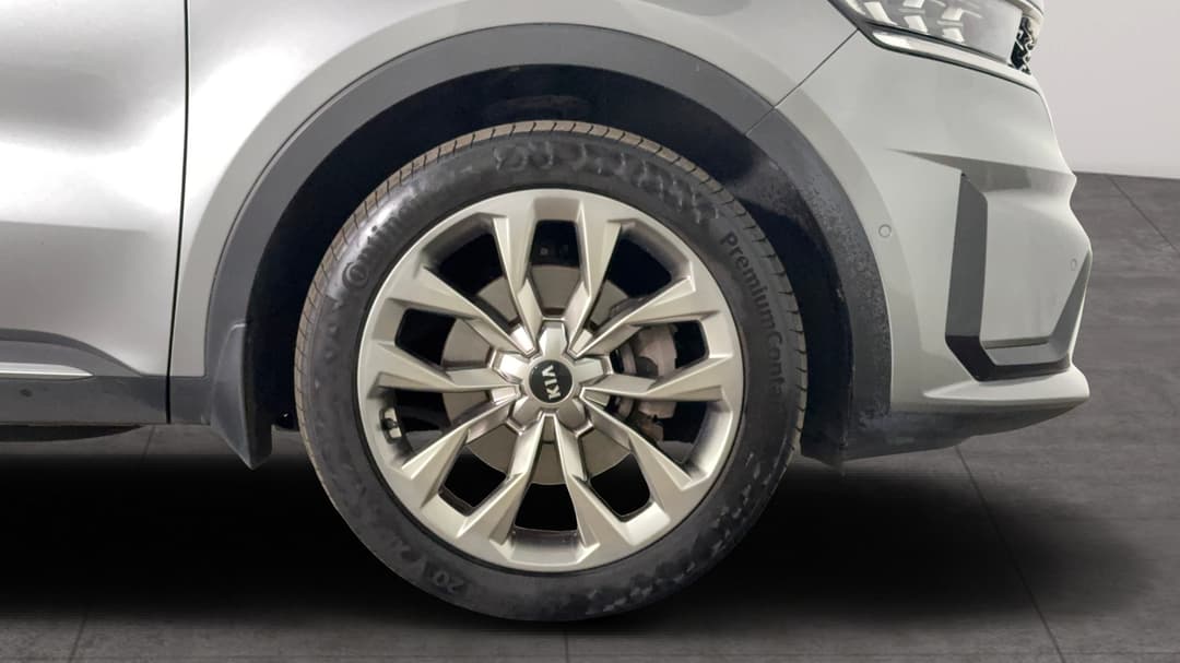 Right Front Wheel
