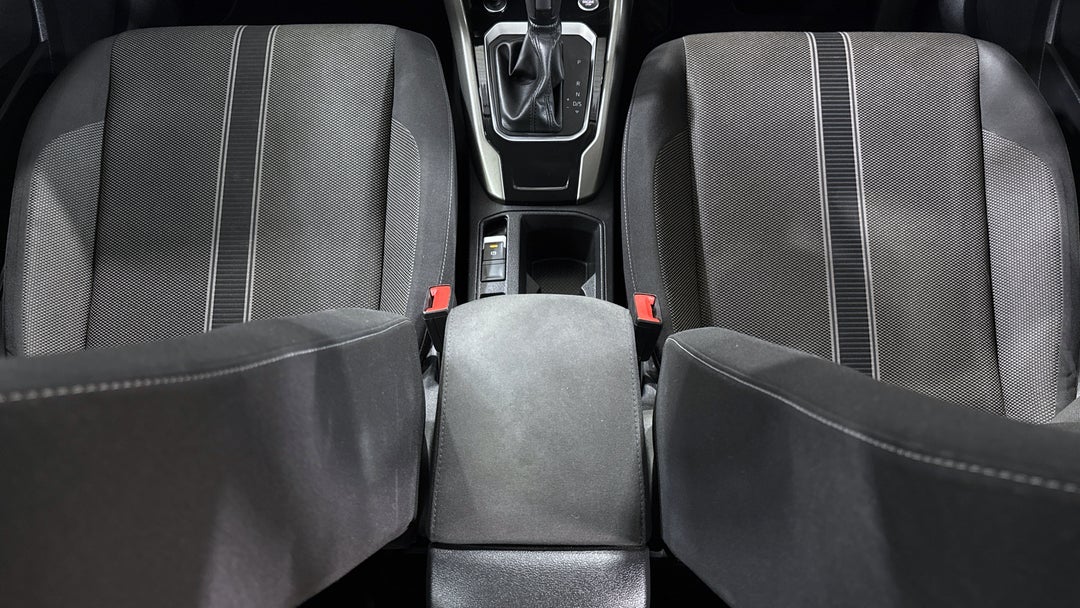 2021 Volkswagen T-roc 110tsi Style, Automatic, 57065 km, Center Console