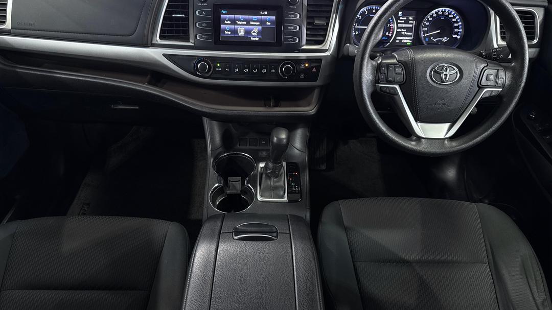 2018 Toyota Kluger Gx (4x2), Automatic, 76982 km, Center Console