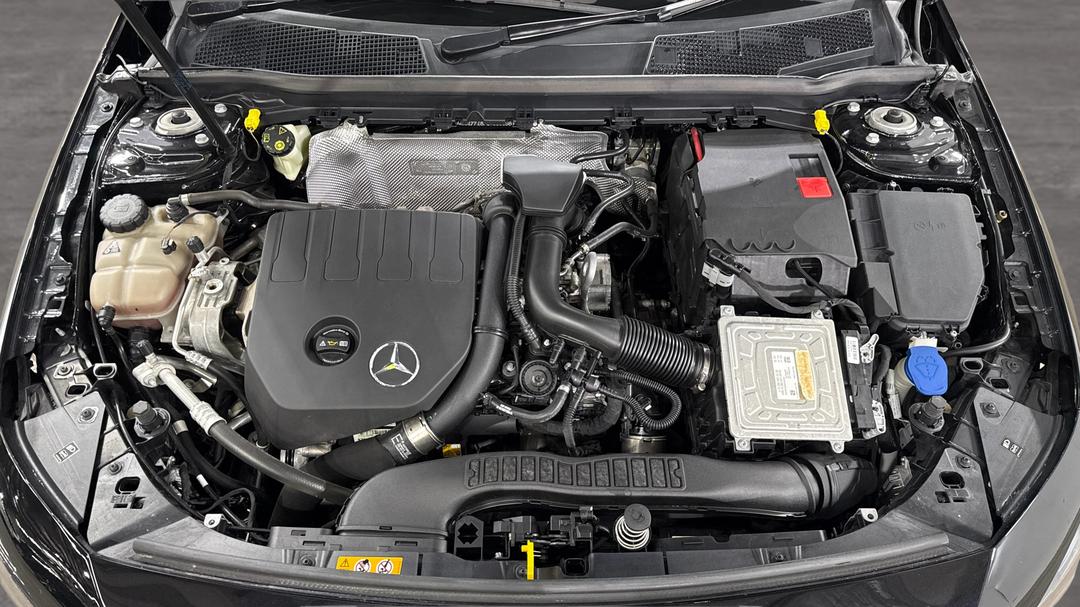 2019 Mercedes-benz A200 A200, Automatic, 43519 km, Open Bonnet (Engine)