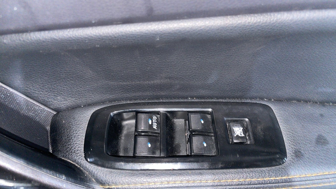 2019 Ford Ranger Wildtrak 3.2 (4x4), Automatic, 125916 km, Drivers Side Door Panel Controls