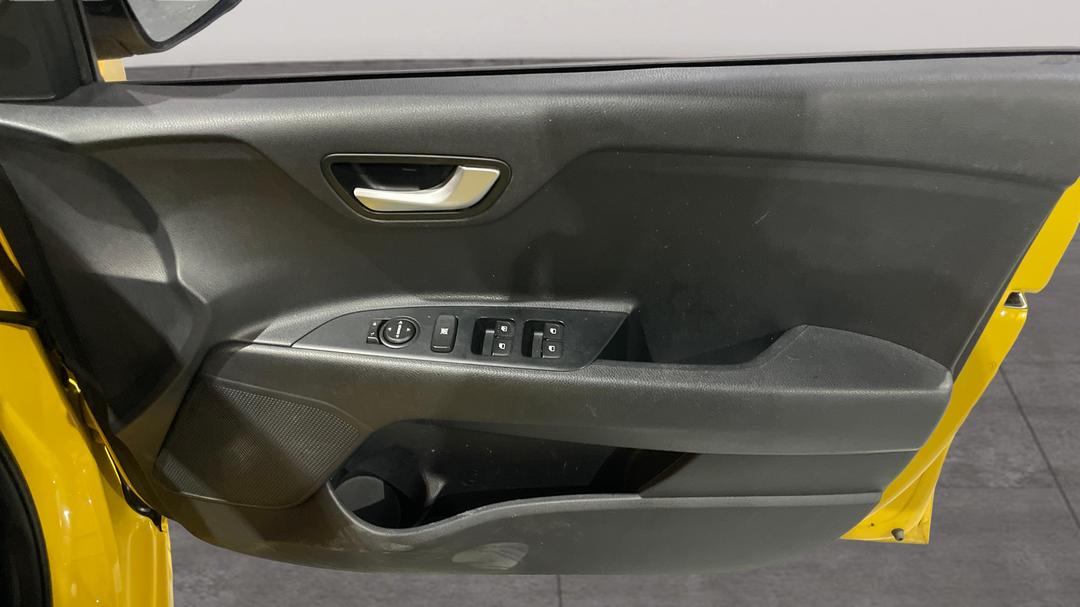 2018 Kia Rio S, Automatic, 58318 km, Speaker View