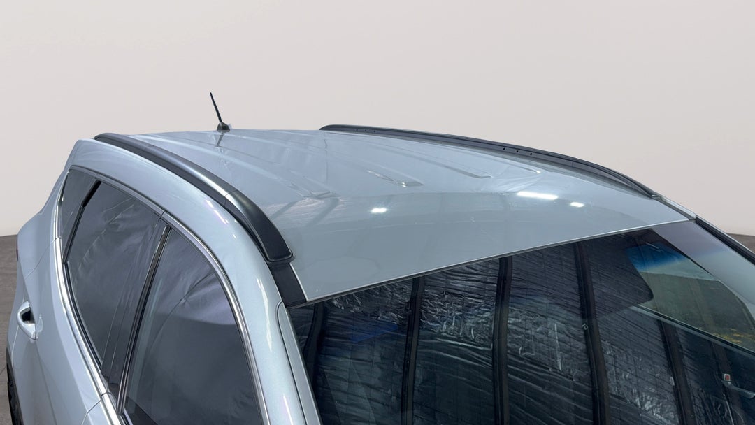 2017 Hyundai Santa Fe Active (4x4), Automatic, 107143 km, Roof/Sunroof View