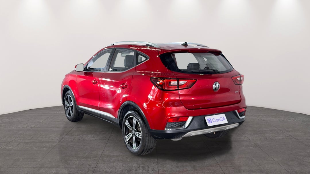 Left Back Diagonal (45- Degree) View