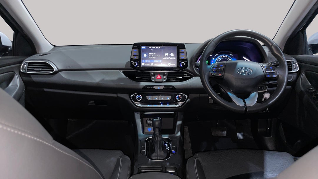 2022 Hyundai i30 Active, Automatic, 51143 km, Dashboard View
