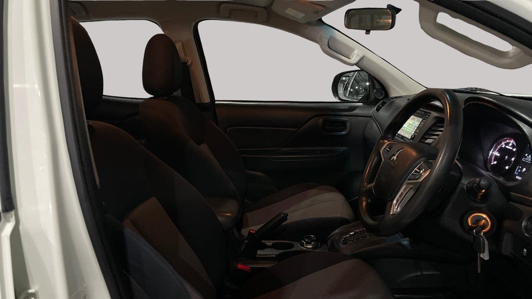 2018 Mitsubishi Triton Glx (4x4), Automatic, 78237 km, Right Side Front Door Cabin View